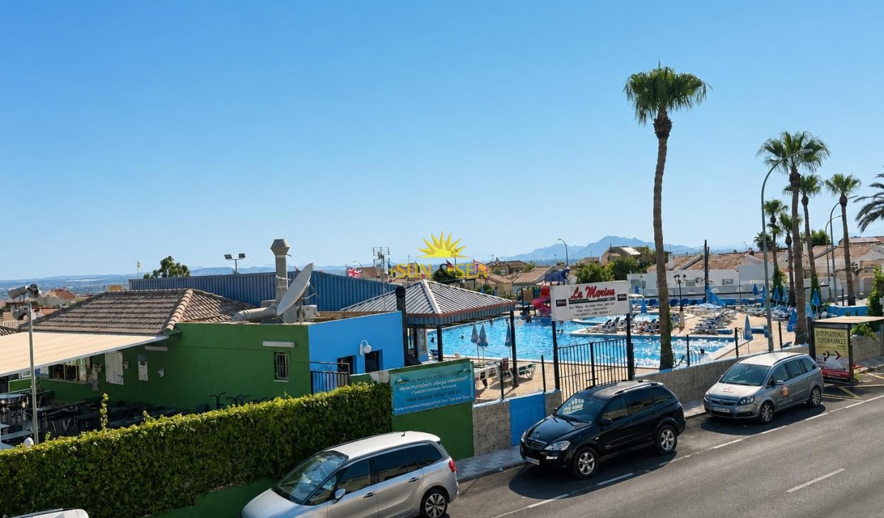 Resale - Villa - San Fulgencio