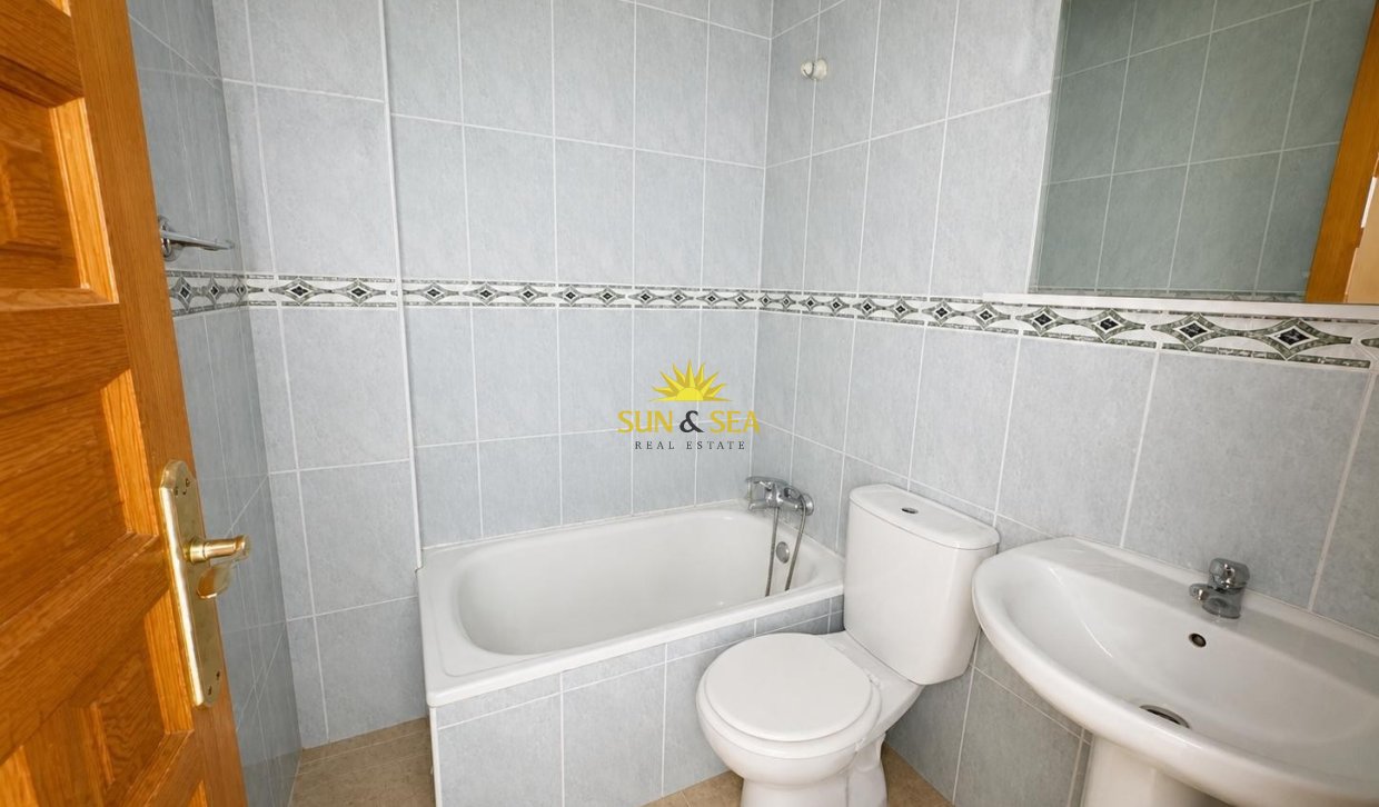Resale - Villa - San Fulgencio