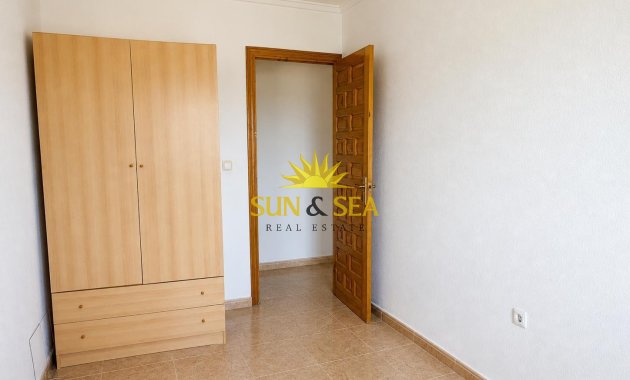 Resale - Villa - San Fulgencio