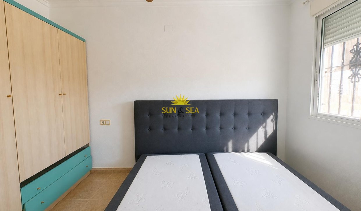 Resale - Villa - San Fulgencio