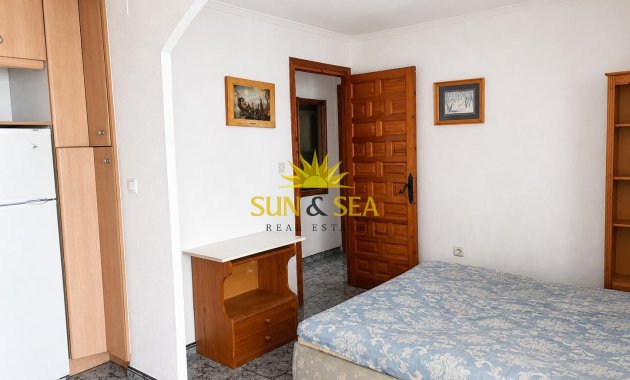 Resale - Villa - San Fulgencio