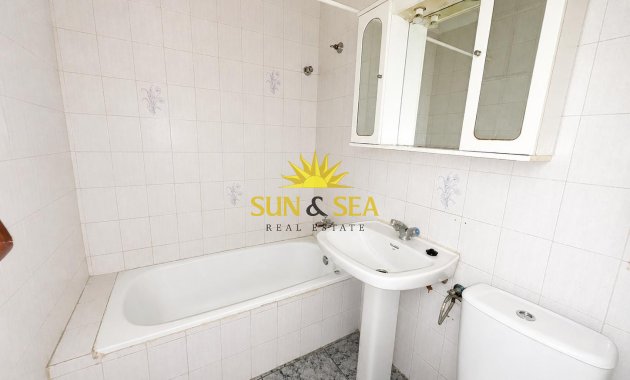 Resale - Villa - San Fulgencio