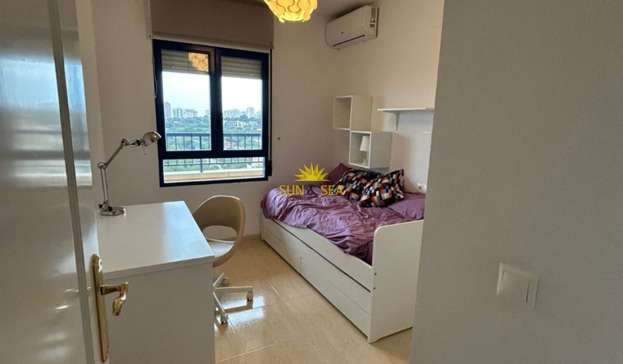 Alquiler a largo plazo - Apartamento - Campoamor - Dehesa de campoamor