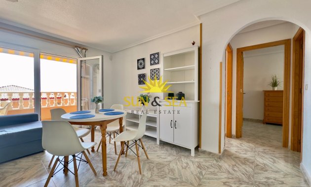 Resale - Apartment - Torrevieja - Cabo Cervera