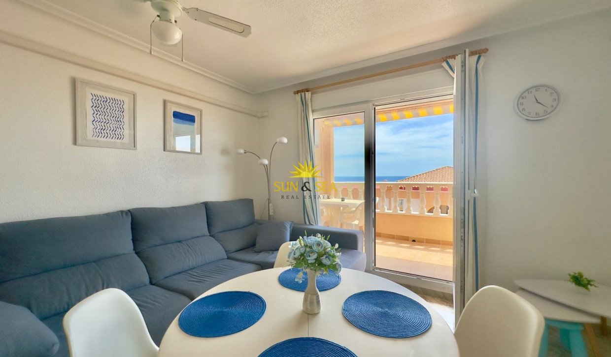 Resale - Apartment - Torrevieja - Cabo Cervera