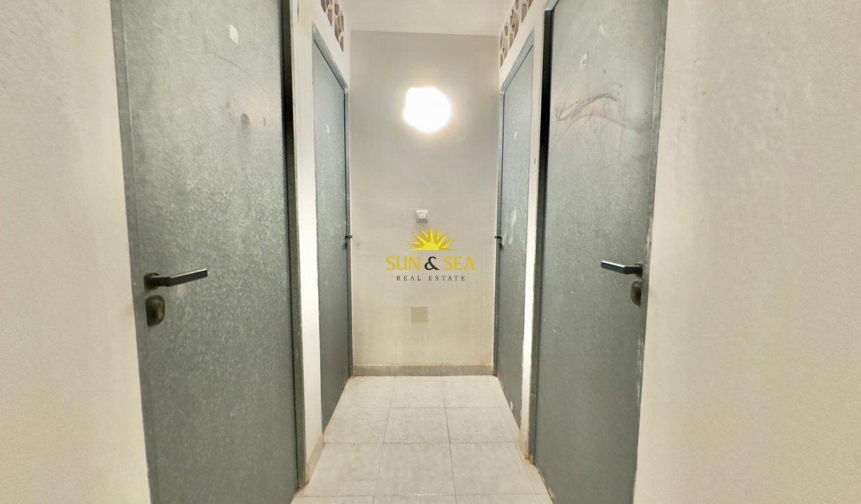 Resale - Apartment - Torrevieja - Cabo Cervera