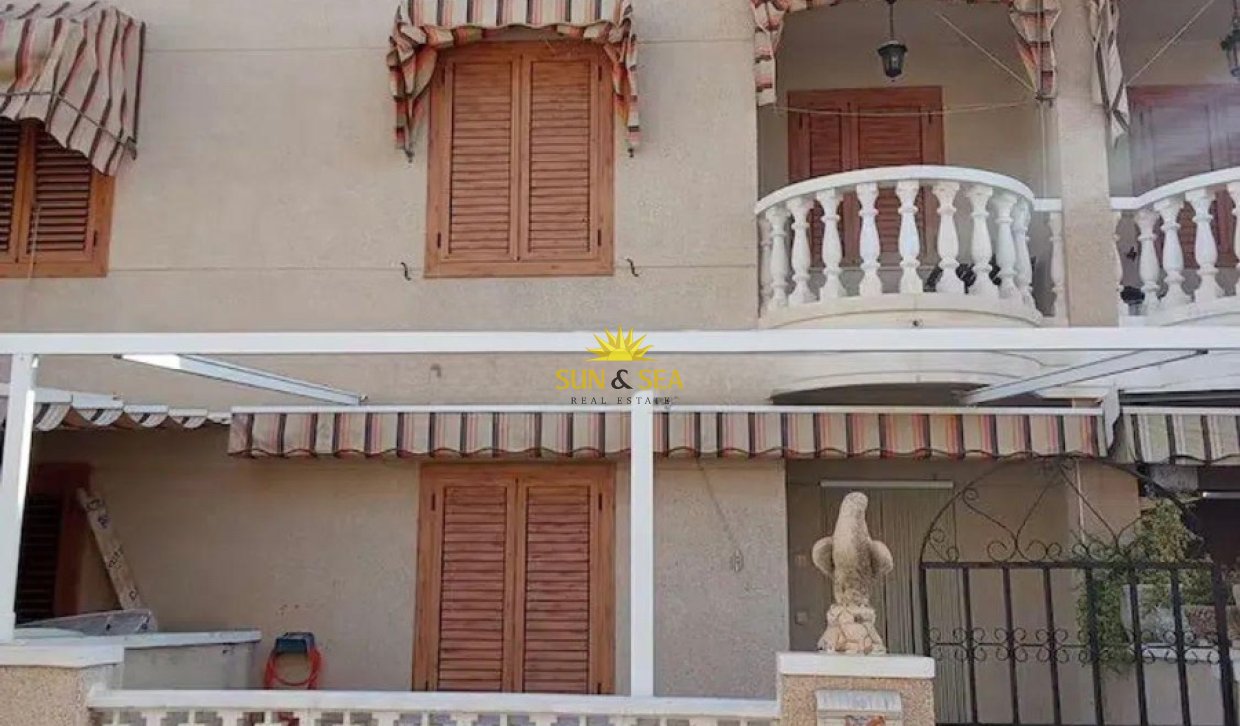 Alquiler a largo plazo - Bungalow - Santa Pola - Playa Lisa