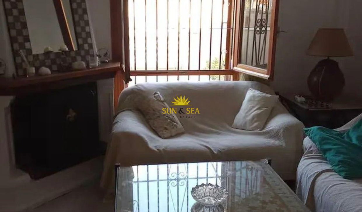Alquiler a largo plazo - Bungalow - Santa Pola - Playa Lisa