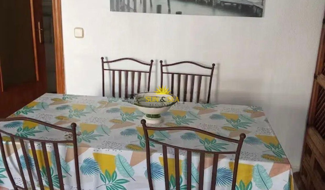 Alquiler a largo plazo - Bungalow - Santa Pola - Playa Lisa