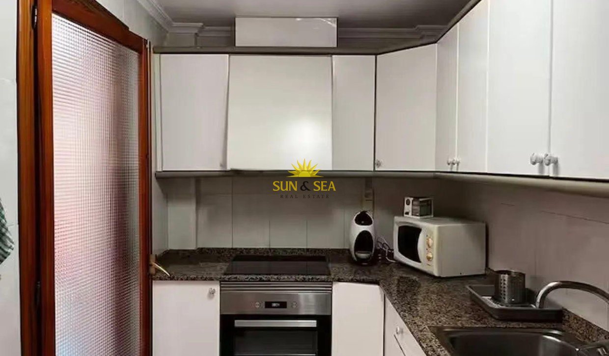 Alquiler a largo plazo - Bungalow - Santa Pola - Playa Lisa