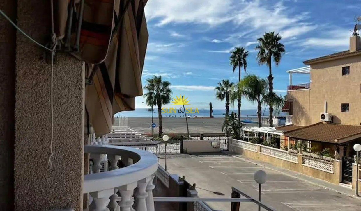 Alquiler a largo plazo - Bungalow - Santa Pola - Playa Lisa