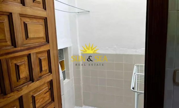 Alquiler a largo plazo - Bungalow - Santa Pola - Playa Lisa