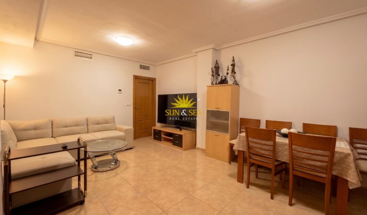 Resale - Apartment - Torrevieja - Playa del Cura