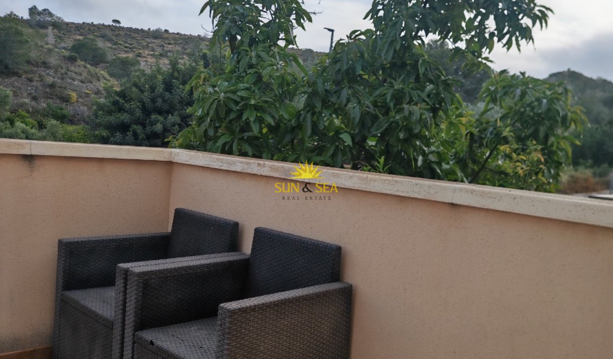 Location à long terme - Villa - Bigastro