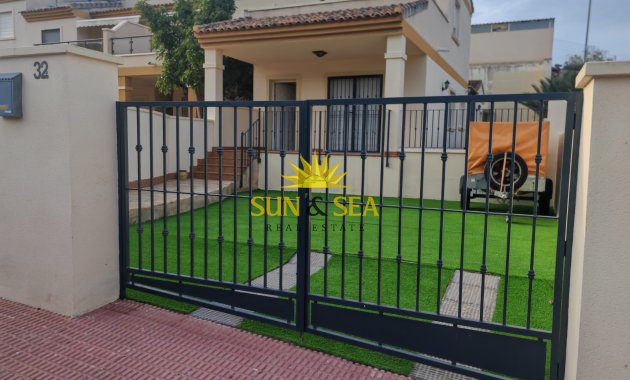 Location à long terme - Villa - Bigastro