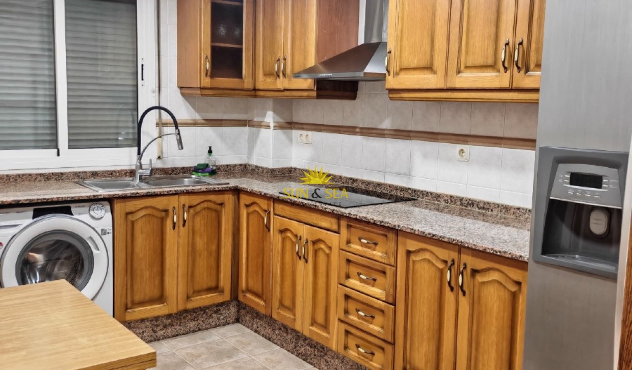 Location à long terme - Villa - Bigastro