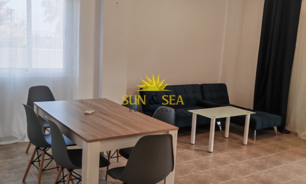 Location à long terme - Villa - Bigastro