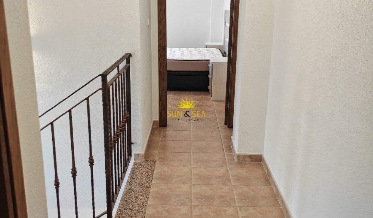 Location à long terme - Villa - Bigastro