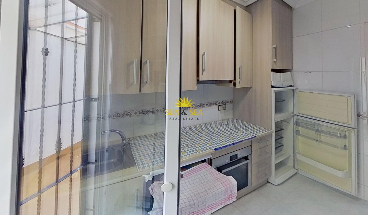 Location à long terme - Villa - Orihuela Costa