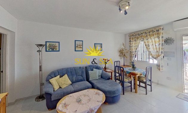 Location à long terme - Villa - Orihuela Costa