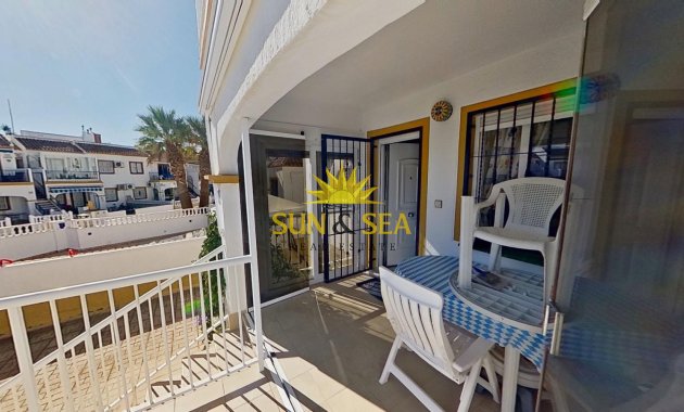 Location à long terme - Villa - Orihuela Costa
