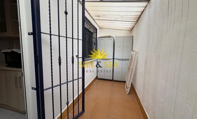 Location à long terme - Villa - Orihuela Costa
