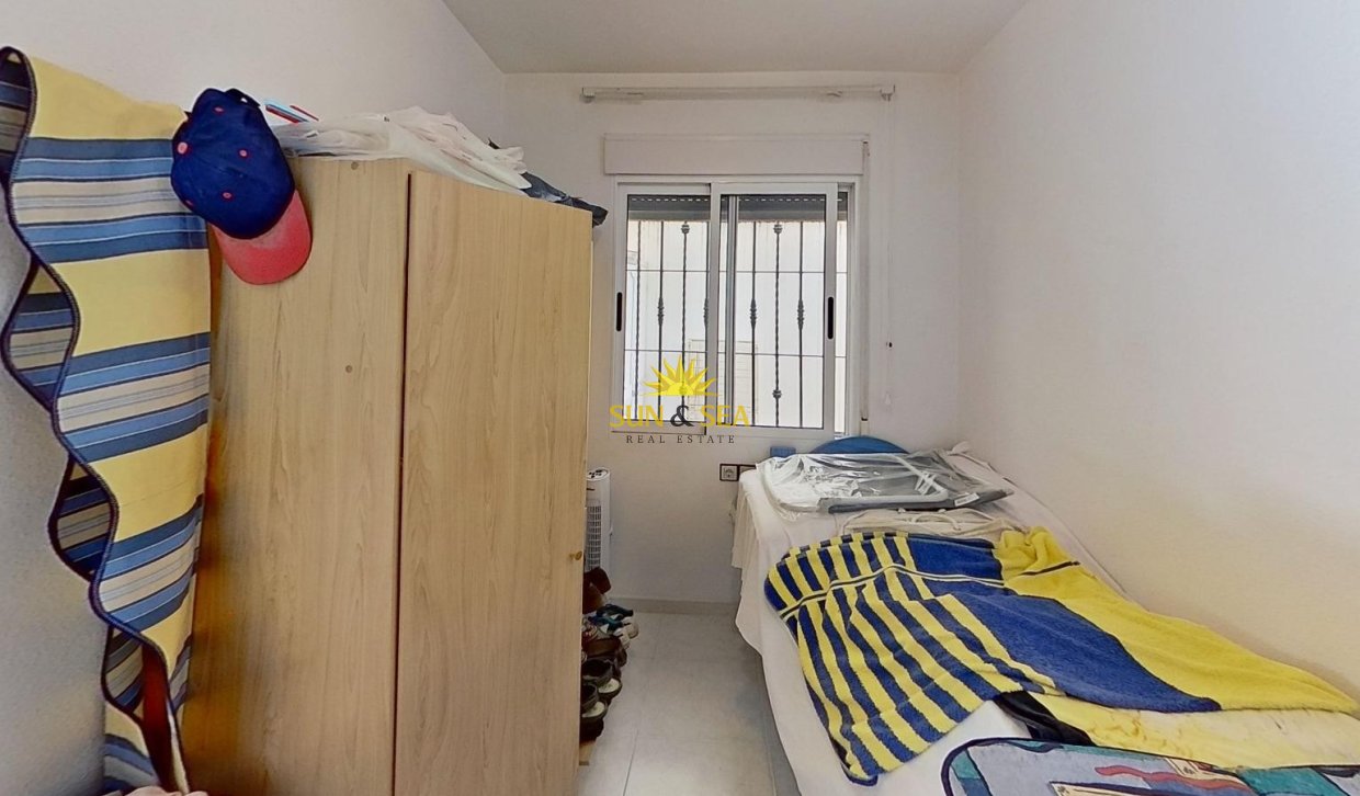 Location à long terme - Villa - Orihuela Costa