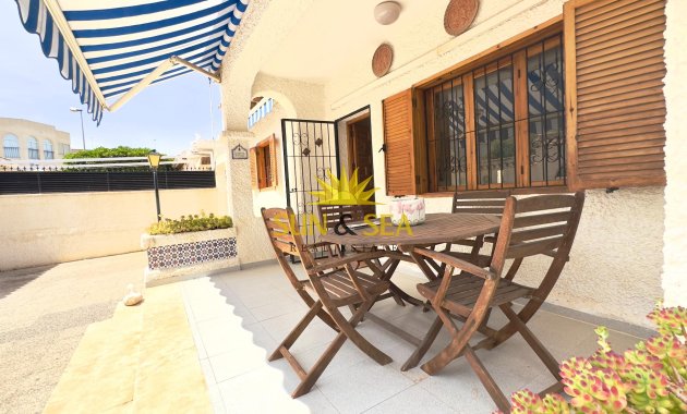 Revente - Villa - Orihuela Costa - La Zenia