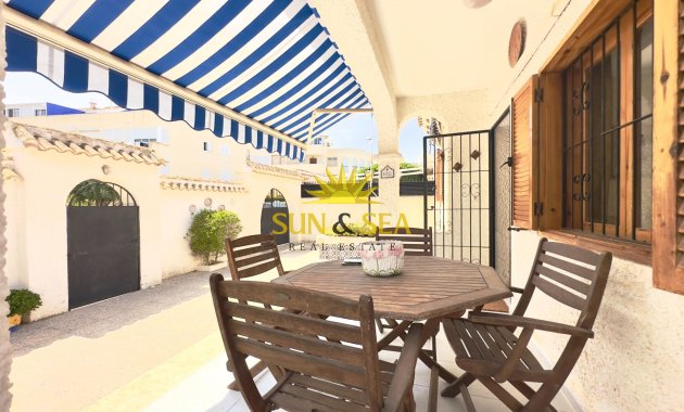 Revente - Villa - Orihuela Costa - La Zenia