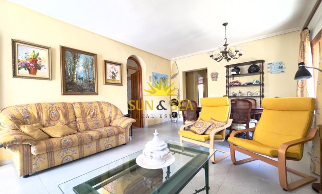 Revente - Villa - Orihuela Costa - La Zenia