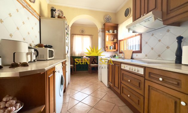 Revente - Villa - Orihuela Costa - La Zenia