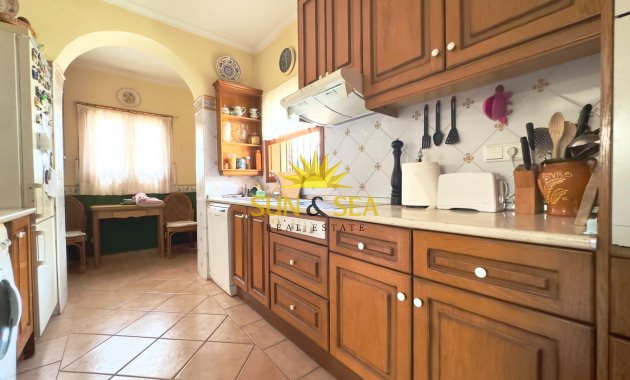 Revente - Villa - Orihuela Costa - La Zenia