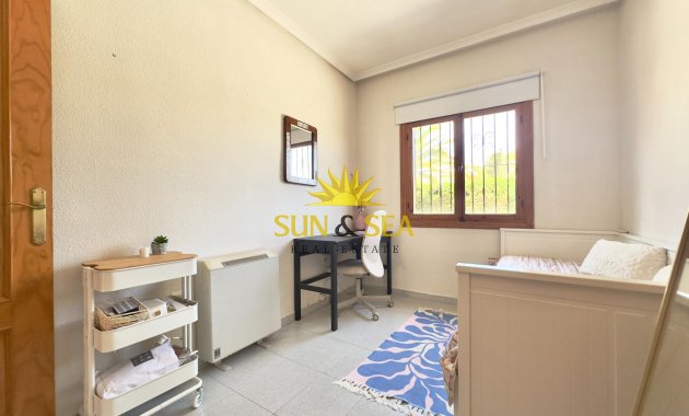 Revente - Villa - Orihuela Costa - La Zenia