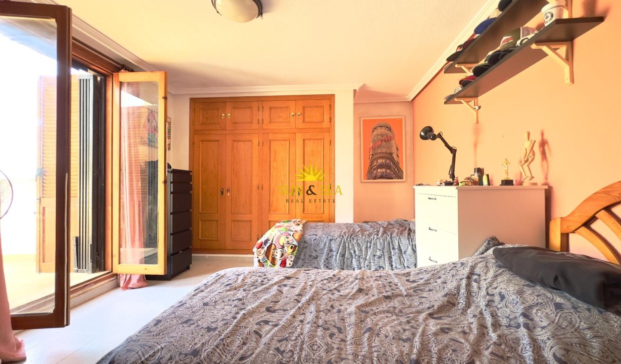 Revente - Villa - Orihuela Costa - La Zenia