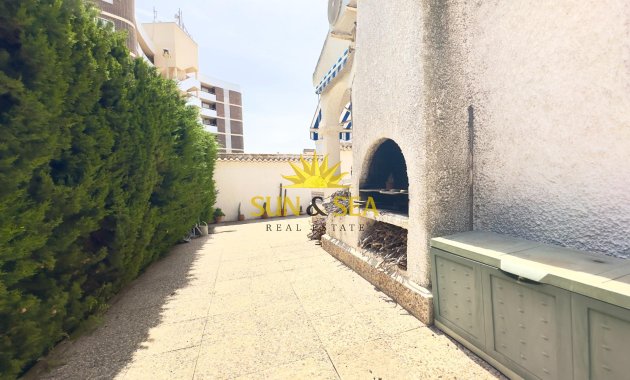 Revente - Villa - Orihuela Costa - La Zenia