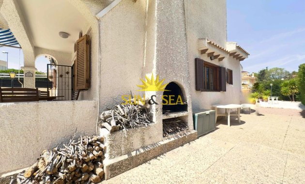 Revente - Villa - Orihuela Costa - La Zenia