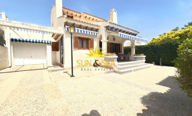 Revente - Villa - Orihuela Costa - La Zenia