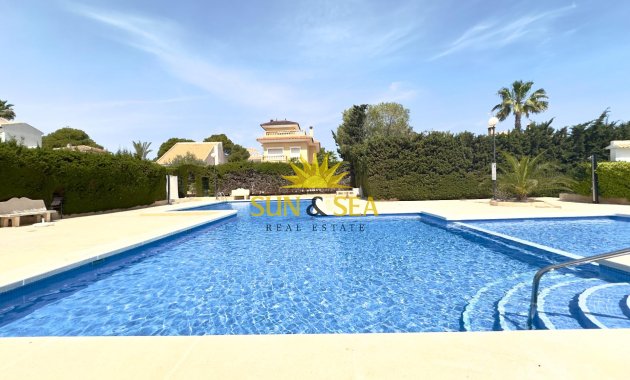 Revente - Villa - Orihuela Costa - La Zenia