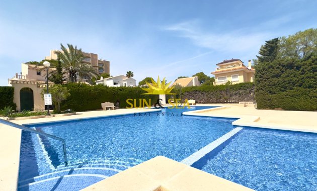 Revente - Villa - Orihuela Costa - La Zenia