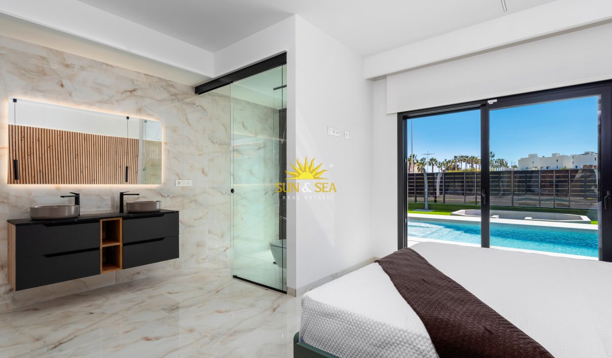 Nouvelle construction - detached - La Finca Golf