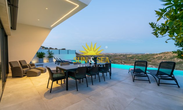 Obra nueva - Chalet - Rojales