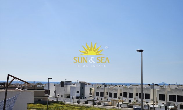 Obra nueva - high-bungalow - Torre de la Horadada