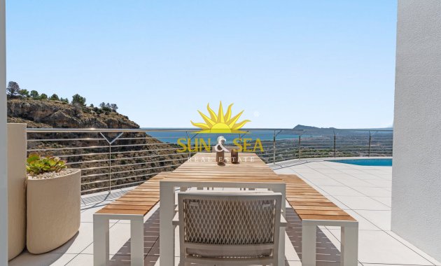 Obra nueva - Chalet - Altea