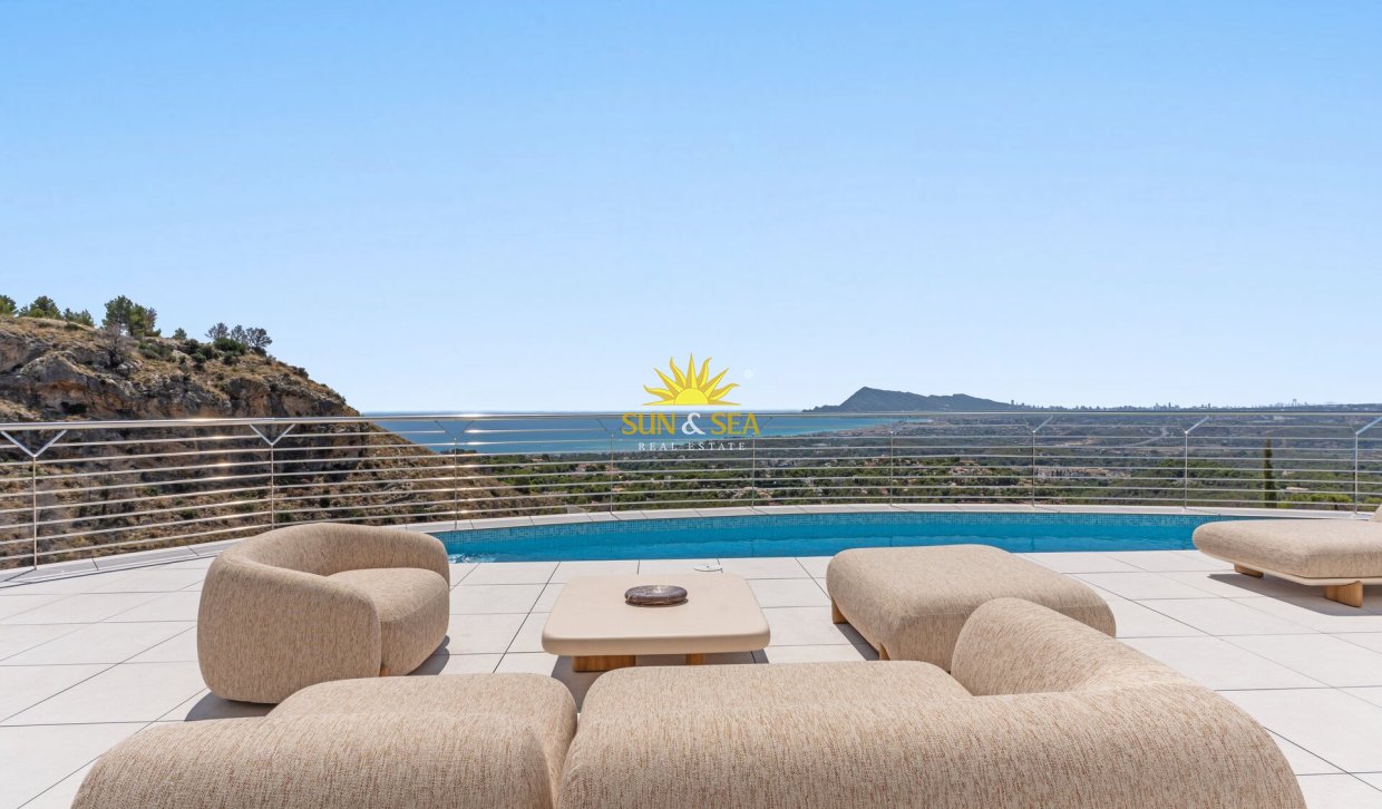 Obra nueva - Chalet - Altea
