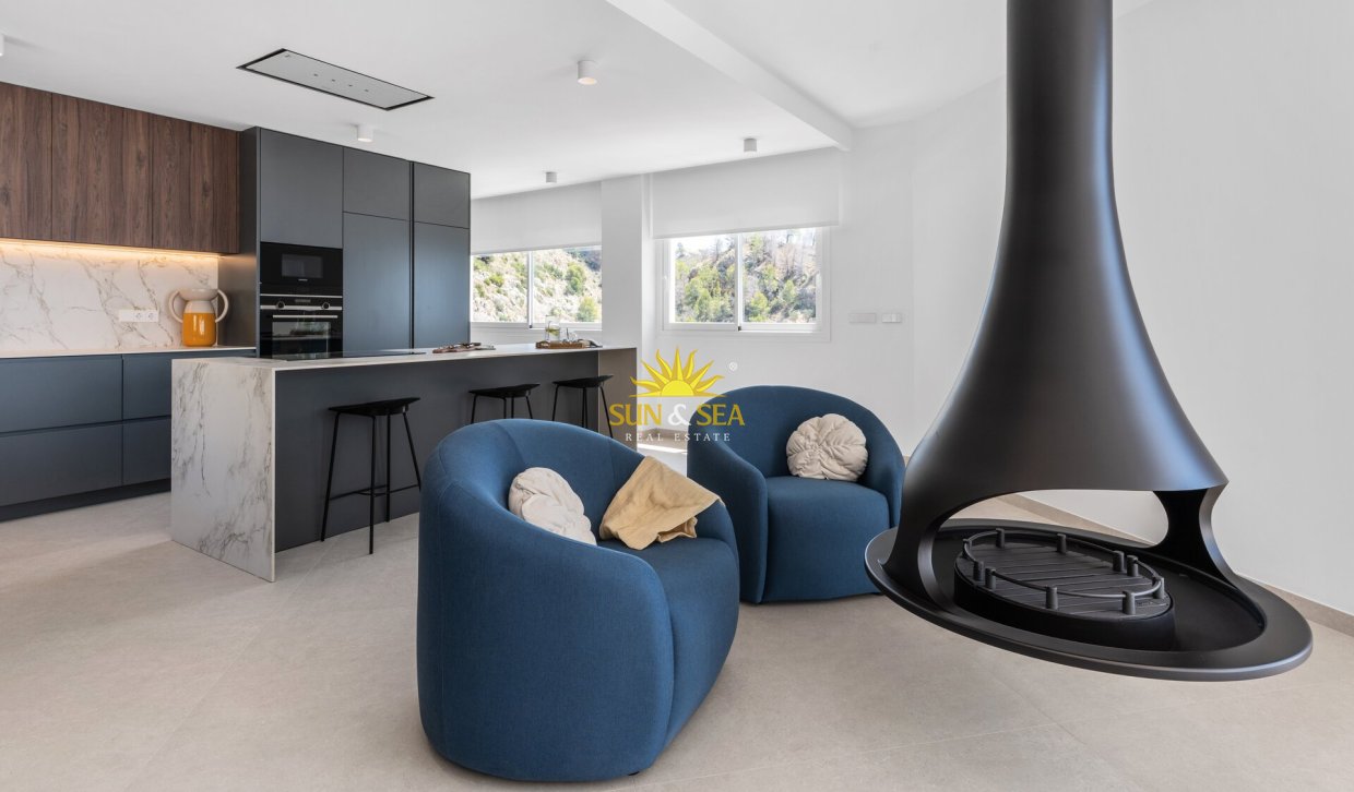 Obra nueva - Chalet - Altea