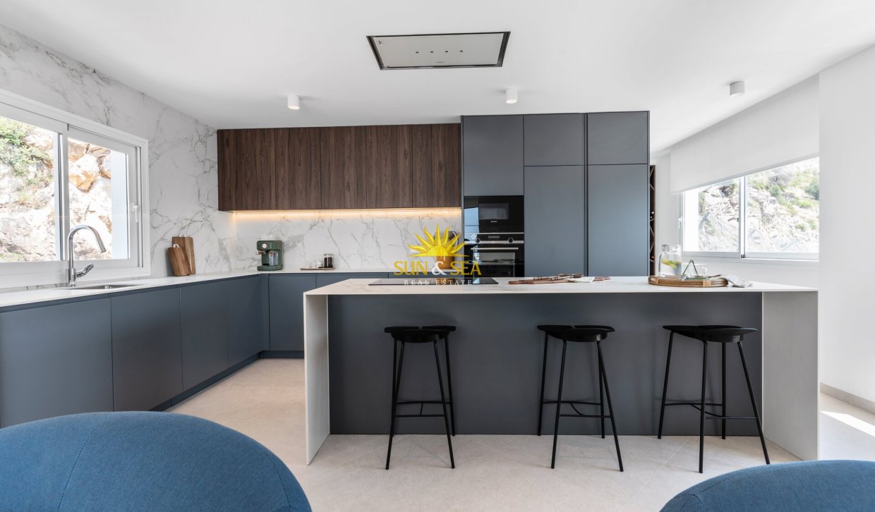 Obra nueva - Chalet - Altea
