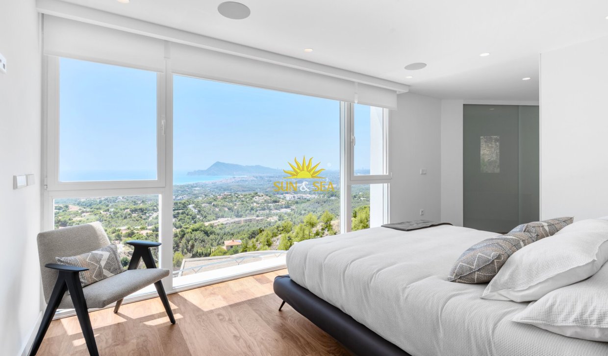 Obra nueva - Chalet - Altea