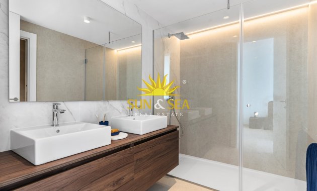Obra nueva - Chalet - Altea