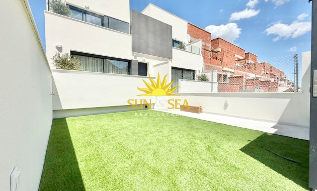 Obra nueva - low-bungalow - Cox