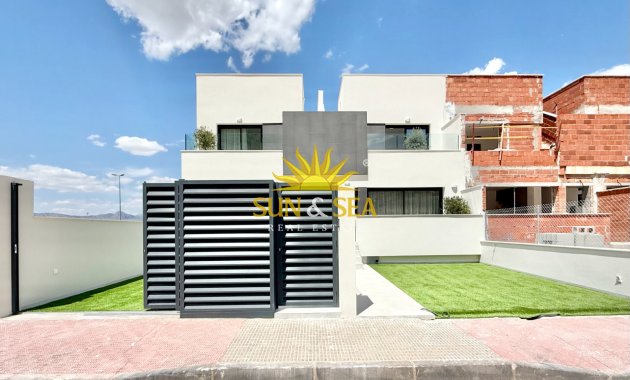 Obra nueva - low-bungalow - Cox